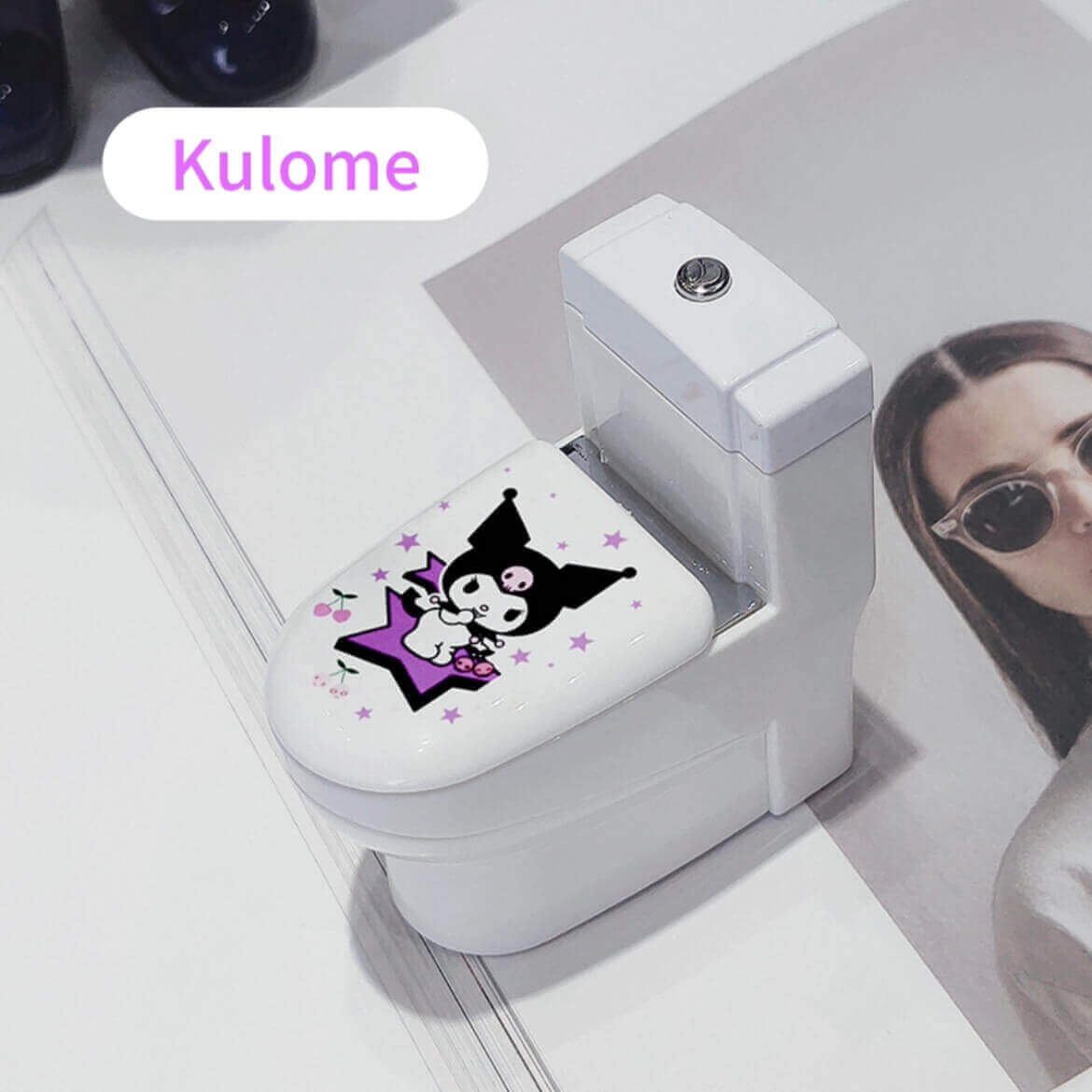 Funny Toilet Ashtray Lighter | 2-in-1 Novelty Smoking Accessory Desktop Lighter