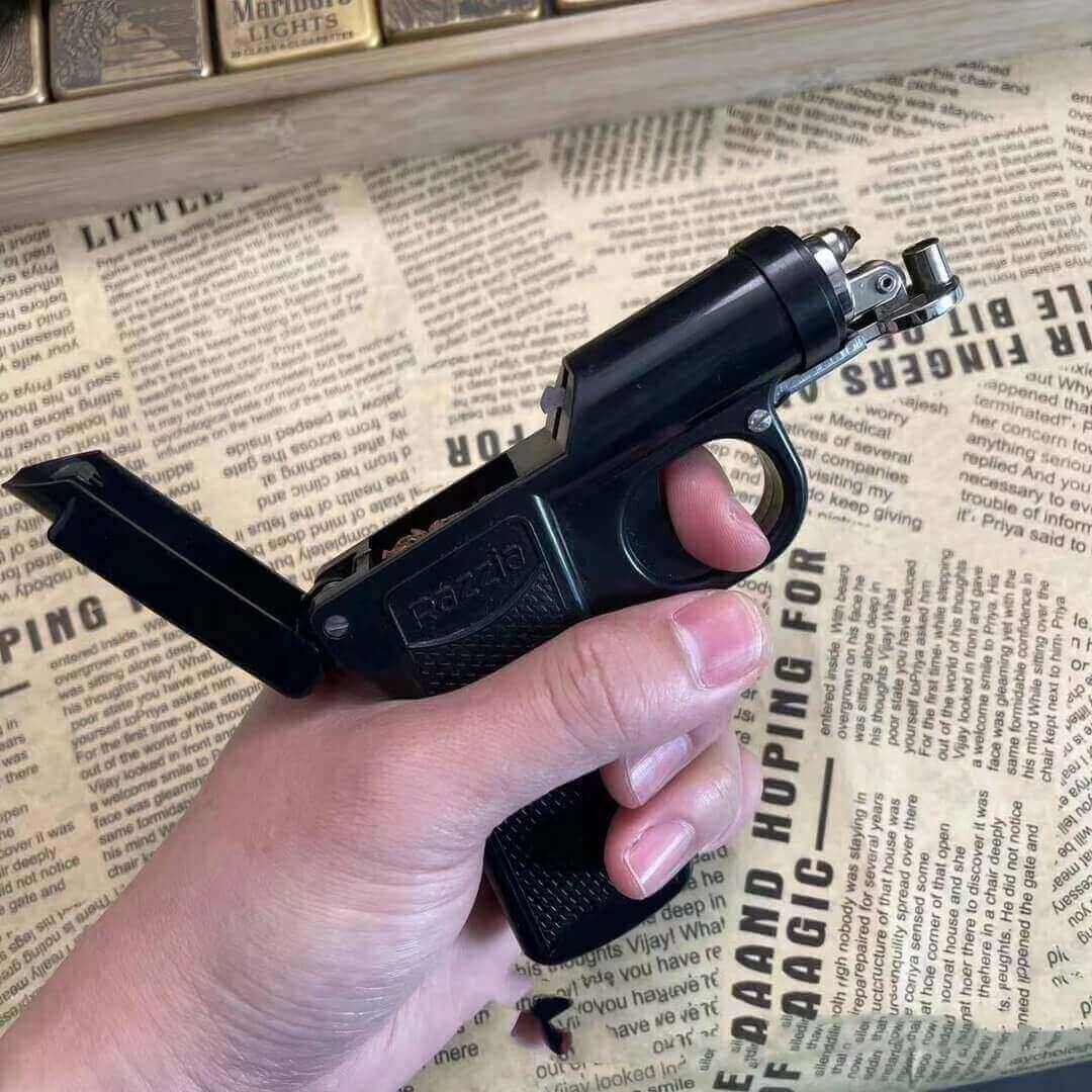 Creative Pistol Cigarette Case | Automatic Ejection Cigarette Holder with Vintage Mechanical Kerosene Lighter