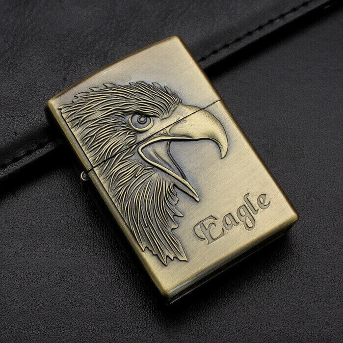 Windproof bronze embossed raptor beast beast lighter